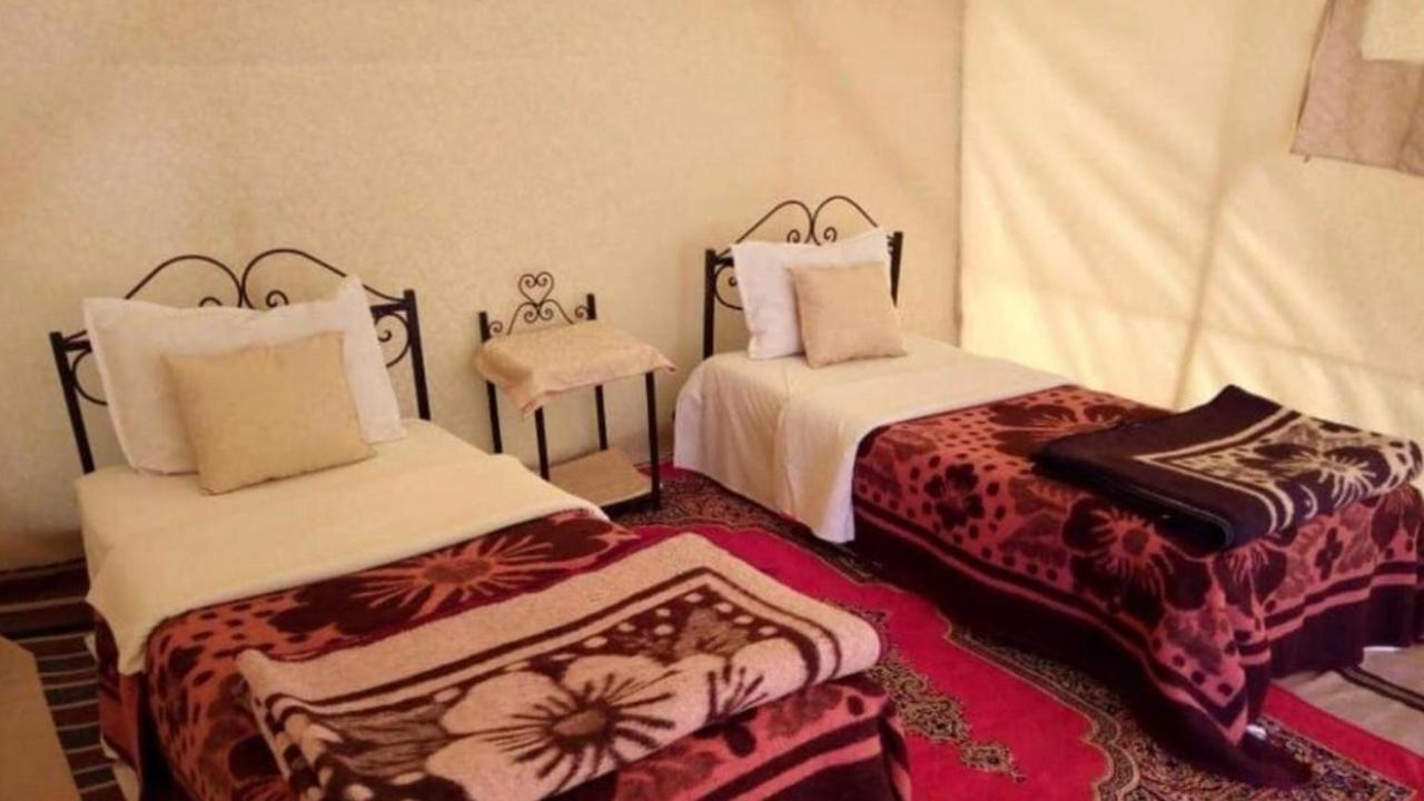 Bivouac Karim Sahara Hotell Zagora Eksteriør bilde