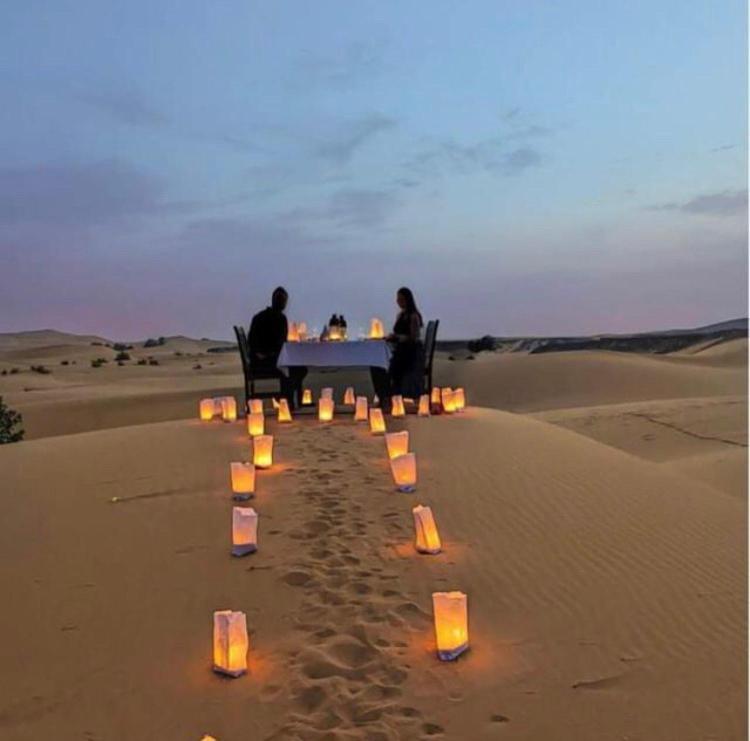 Bivouac Karim Sahara Hotell Zagora Eksteriør bilde
