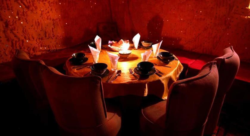 Bivouac Karim Sahara Hotell Zagora Eksteriør bilde