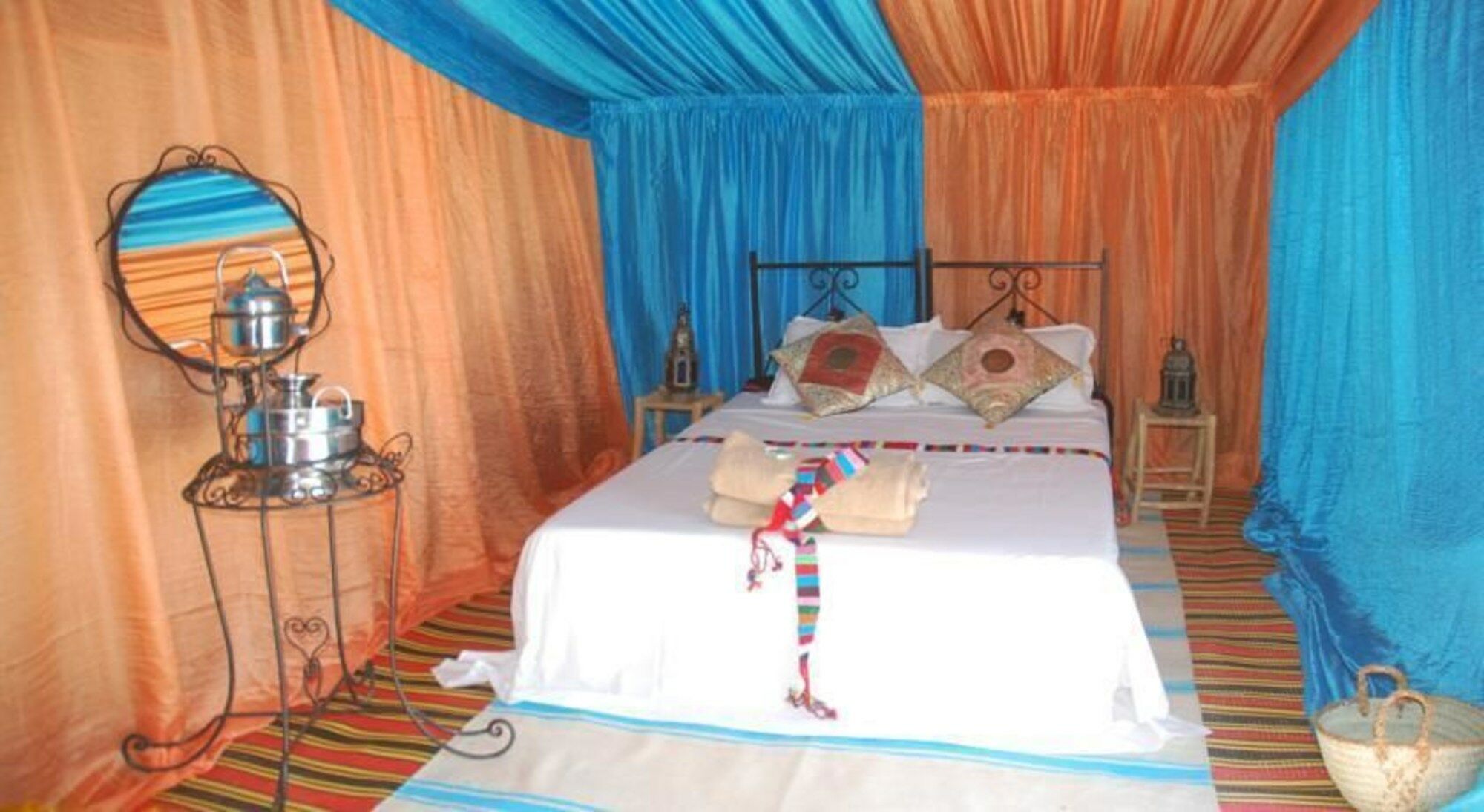 Bivouac Karim Sahara Hotell Zagora Eksteriør bilde